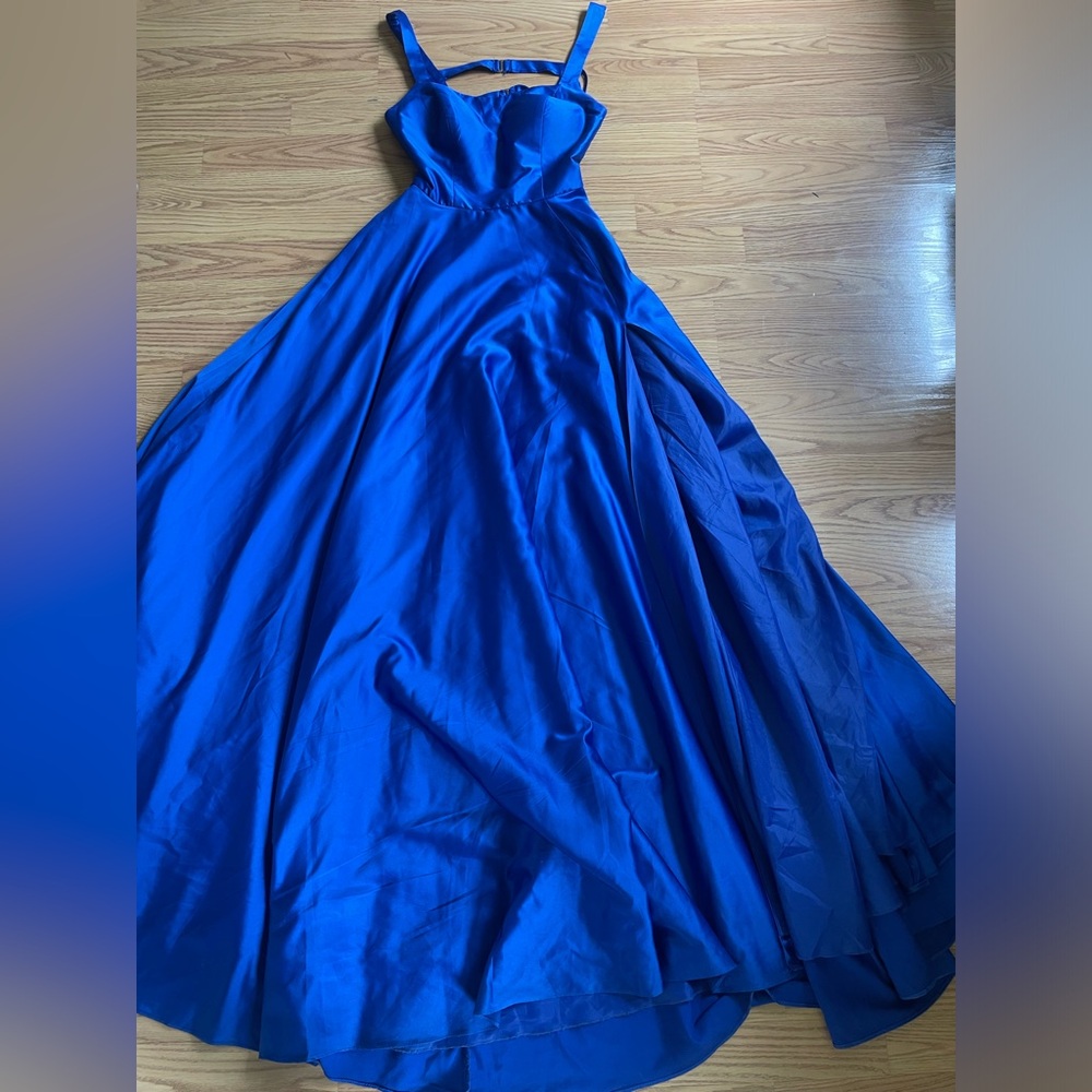 Blue prom dress size 5/6